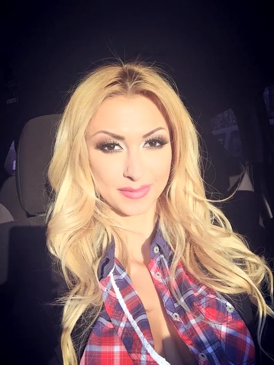 
    Andreea Bălan şi Michael trăiesc o frumoasă poveste de dragoste şi au planuri mari împreunăFoto: Arhivă personală  
