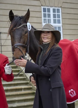 Regina Mary & Prințesa Josephine, Profimedia
