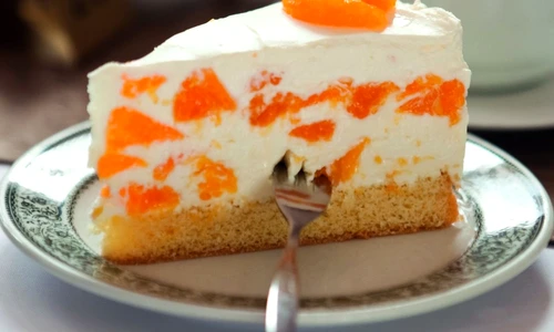 tort cu mandarine si frisca jpeg