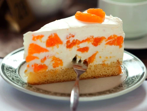 tort cu mandarine si frisca jpeg