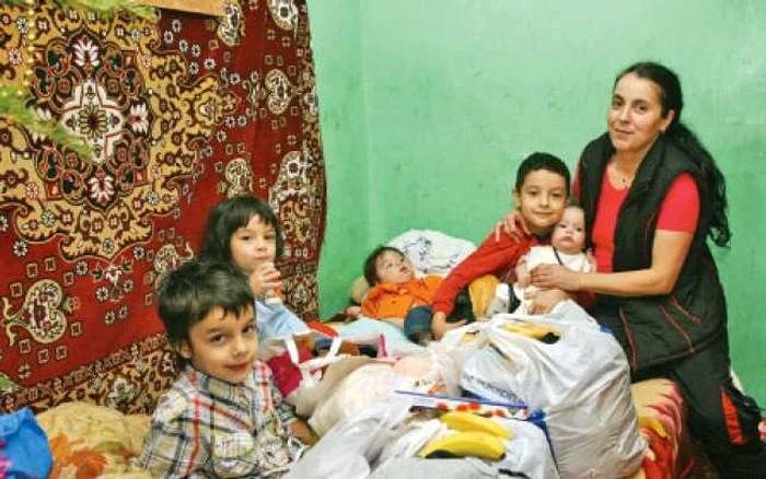 Familia Petre, din cartierul bucureştean Ferentari, este un caz social