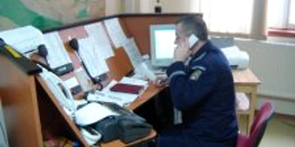 Femeia a sesizat Poliţia apelând numărul de urgenţă 112