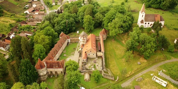 Castelul Bethlen Foto Zólya Levente jpg