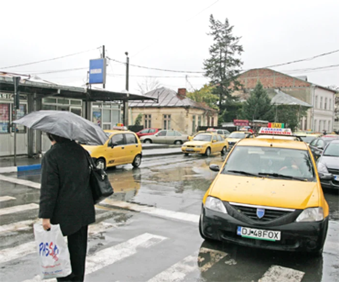 Taximetriştii nu măresc tarifele