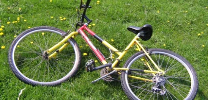 Biciclistul fost rănit uşor