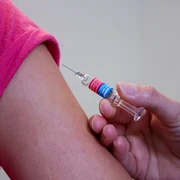 vaccinare doctor   foto pixabay jpg