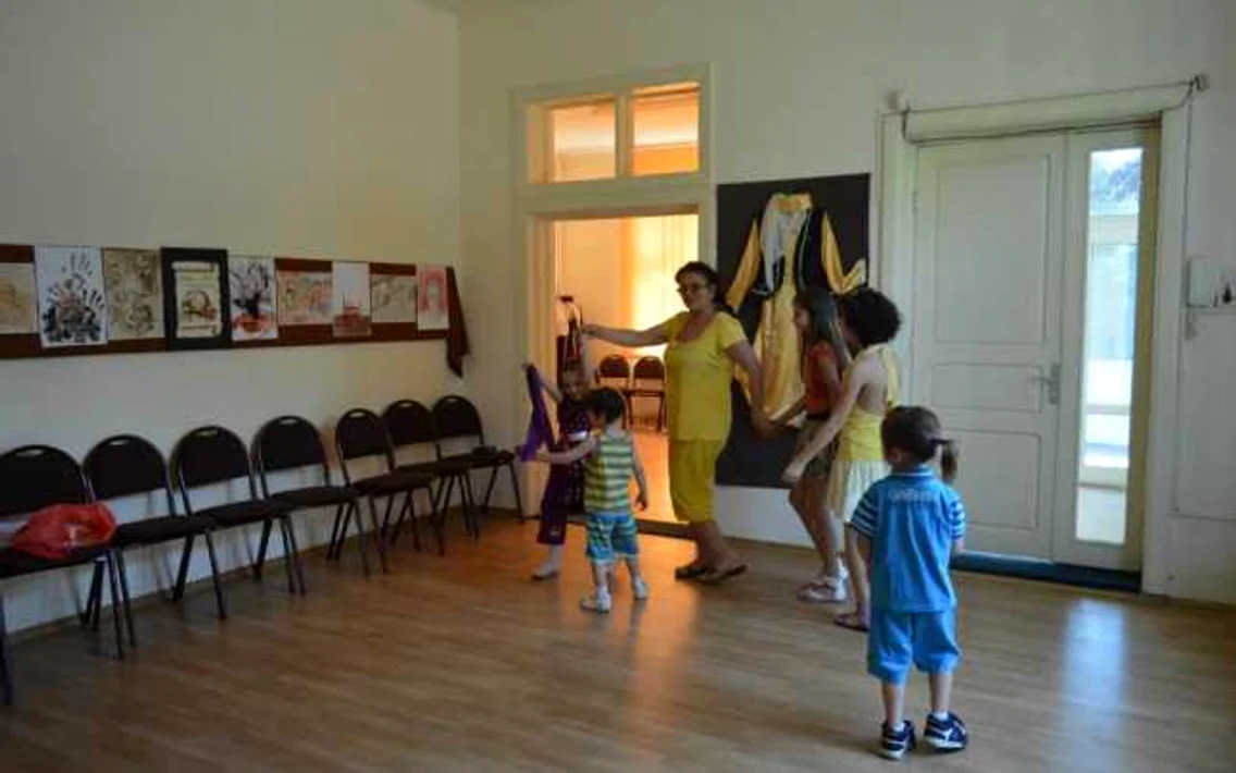 Şcoală de Vară la Uniunea Armenilor din Bacău 