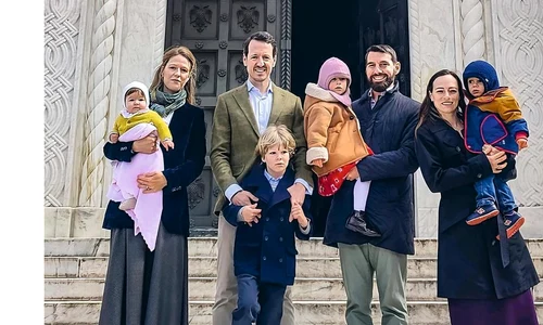 Nicolae și Alina ai României în vizită la verii din Serbia Facebook jpg