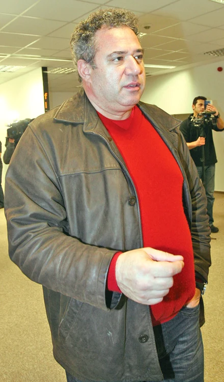 † Adrian Iovan şi-a  pierdut viaţa în accidentul  aviatic din 20 ianuarie  2014, din Munţii Apuseni