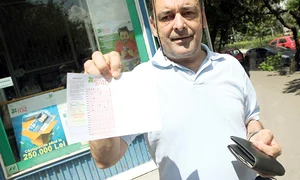 Nicuşor Stelică joacă în fiecare săptămână la Loto jpeg