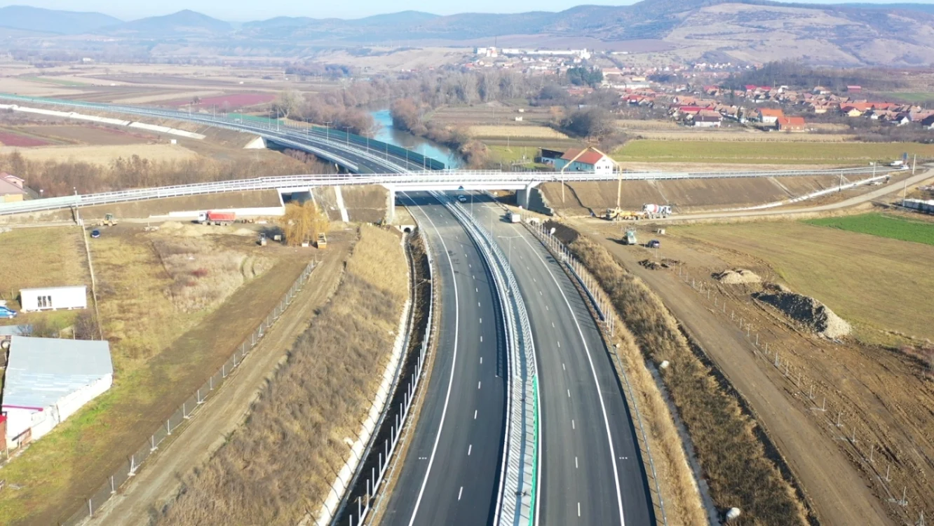 Ungaria vrea să se lege de viitorul drum expres Arad-Oradea FOTO Daniel Guţă (arhivă)