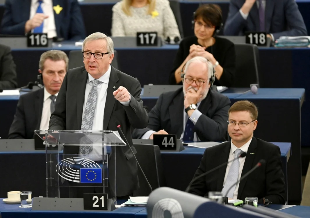 Jean-Claude Juncker vorbind pentru ultima oară Parlamentul European în calitate de preşedinte al Comisiei Europene FOTO EPA-EFE