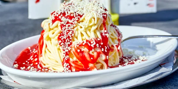 Spaghete inghetata Foto Eis Fontanella Eismanufaktur (2) JPG