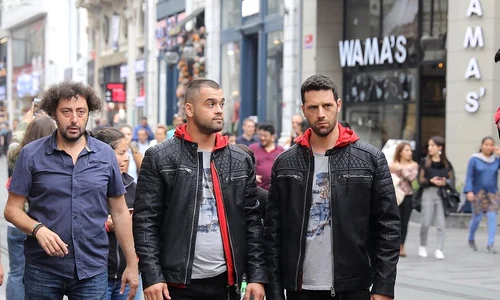 Jesus del Cerro,  George Piștereanu  și Adi Nartea  la filmările „Vlad”  din Istanbul jpeg