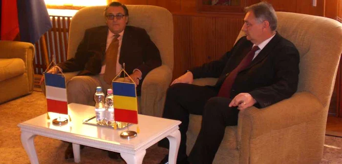 Henri Paul, ambasadorul Franţei în România, şi prefectul Ştefan Bardan