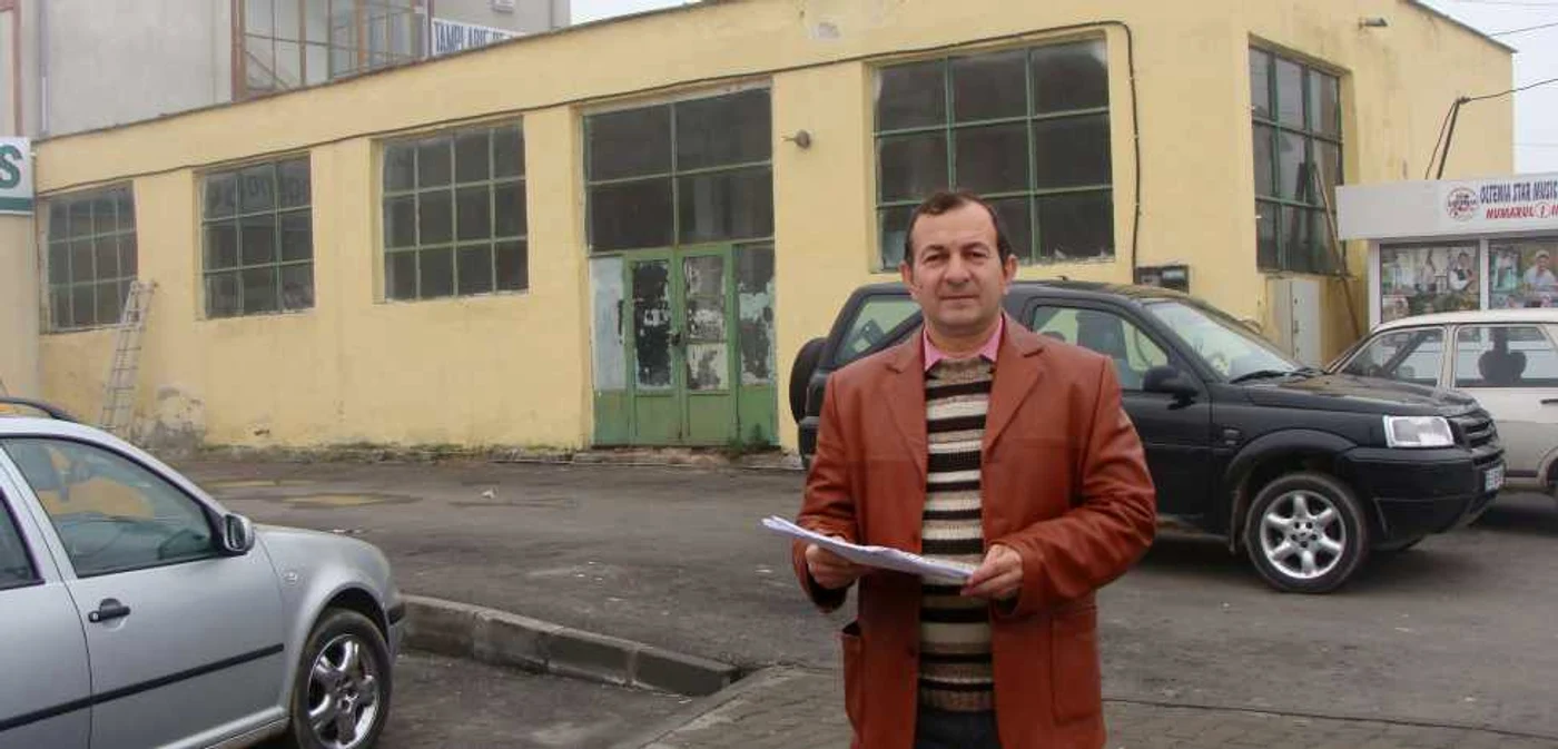 Dumitru Huidu nu poate să construiască parcarea din cauza centralei termice