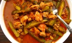 mancare de castraveti murati cu carne jpeg