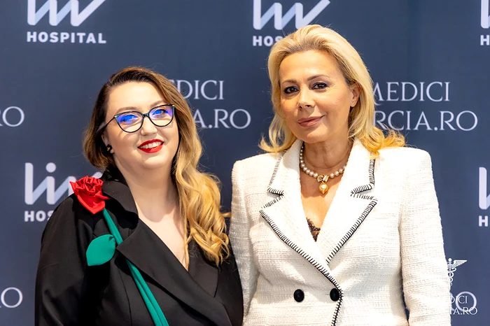 Dana Săvuică, alături de Raluca Constantinescu, consilier medical