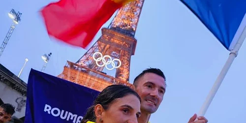 cuplul roman de canotori care a purtat drapelul României la JO 2024   foto Facebook jpg