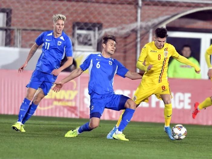 
    Dennis Man este vedeta naționalei de tineret a RomânieiFOTO: Sportpictures.eu  