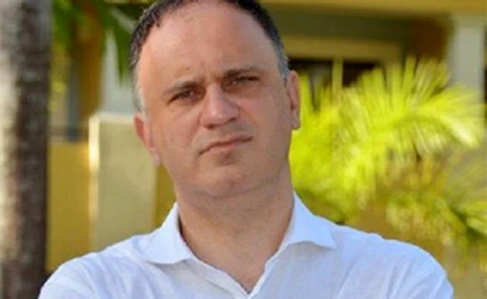 
    Oamenii de ştiinţă din SUA lucrează de zor la dezvoltarea supervaccinului  