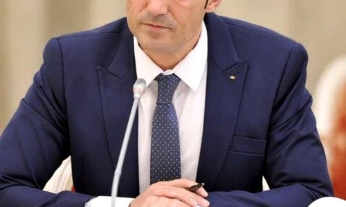 claudiu Manda Facebook  Claudiu Manda jpg