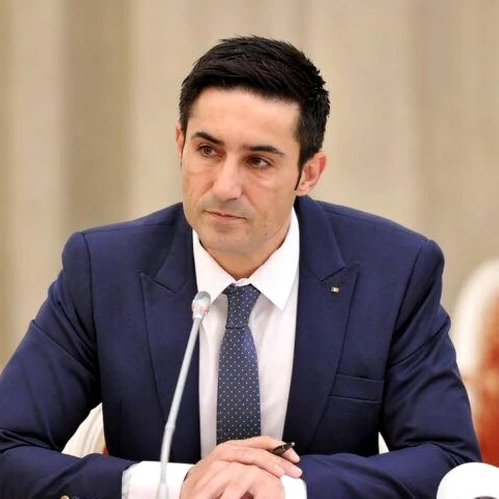 Claudiu Manda acuză că Ilie Bolojan a încălcat "liniile roşii". FOTO: Facebook/Claudiu Manda