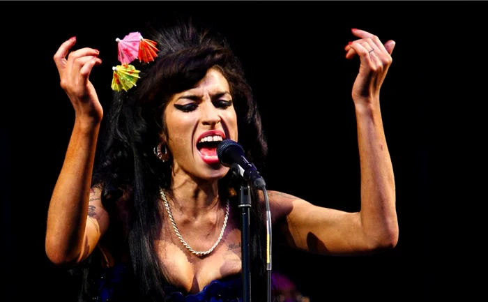 Pe 23 iulie 2014 se împlinesc patru ani de la moartea cântăreţei britanice Amy Winehouse FOTO Reuters