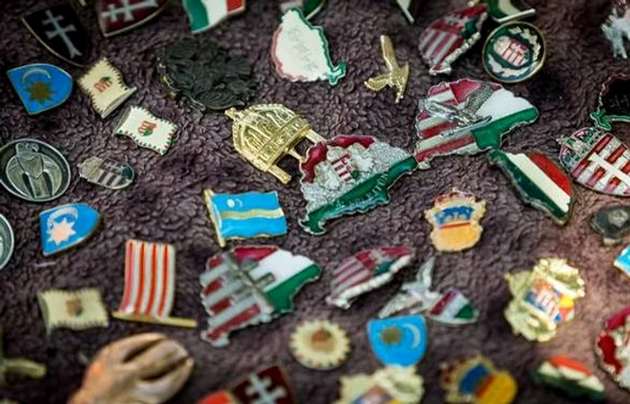 Premierul Orban a publicat o imagine cu insigne cu Ungaria Mare