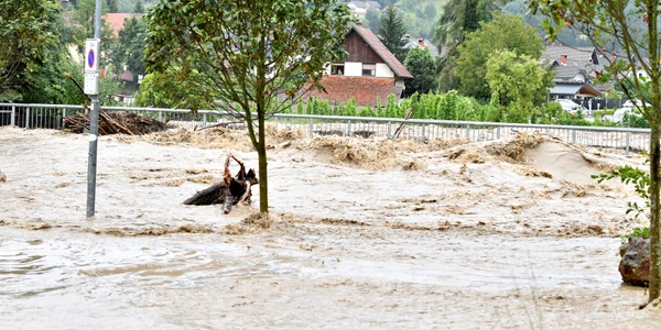 inundatii  Slovenia, Skofja Loka profimedia 0794192373 jpg