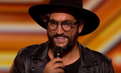 1 cezar ouatu la x factor marea britanie simon cowell robbie williams jpg jpeg