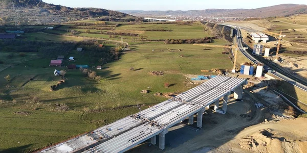Șantier Autostrada Sibiu Pitești, viaductul Boița Foto Daniel Guță ADEVĂRUL (15) jpg