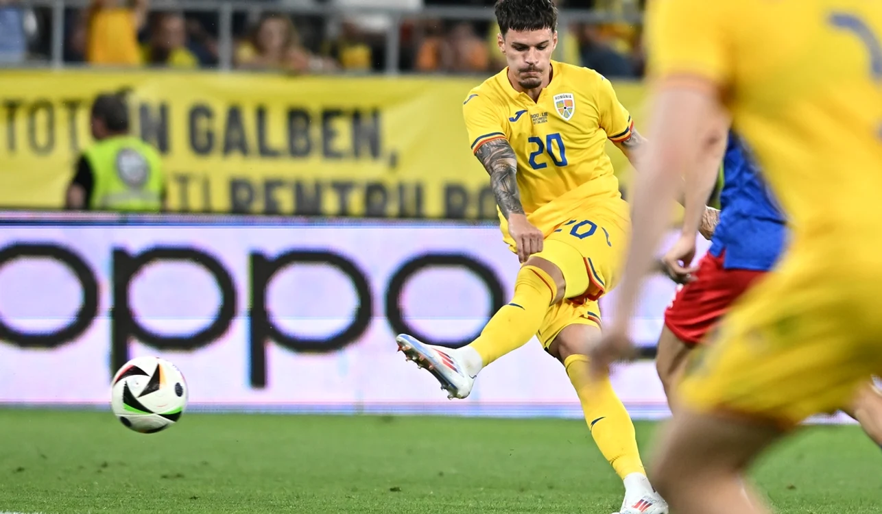 Dennis Man, pe podiumul celor mai valoroși fotbaliști ai naționalei (FOTO: Sportpictures)