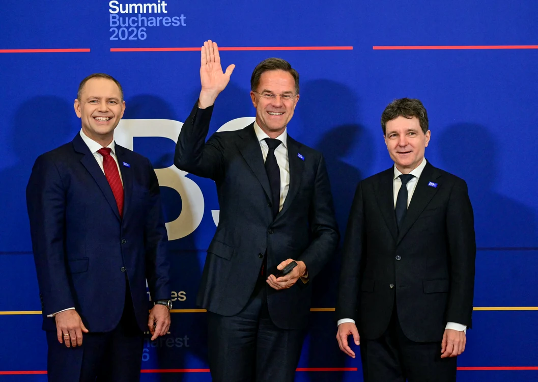 Nicușor Dan, Mark Rutte și Karol Nawrocki la Summitul B9. FOTO AFP