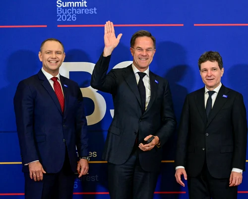 Nicușor Dan, Mark Rutte și Karol Nawrocki la Summitul B9 FOTO AFP