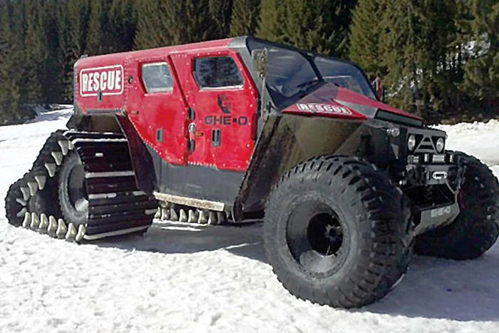 GHE-O RESCUE poate fi utilată chiar şi cu 2 km de furtun  pentru stingerea incendiilor  la care se ajunge greu (Fotografii: Sever Gheorghe)