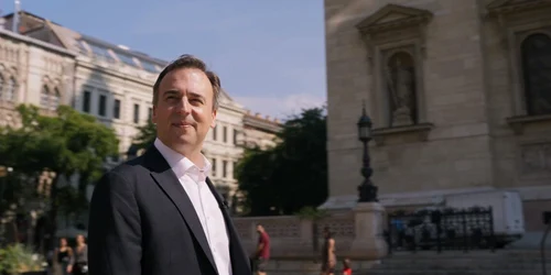 amb video  cover 1 1140x684 jpg