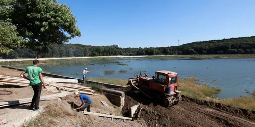 Dorin Chirtoacă vrea sa transforme lacul Valea Morilor într-un loc de agrement