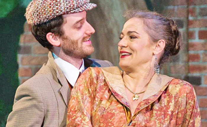 Cu Tudor, în  ”Profesiunea  Doamnei  Warren”