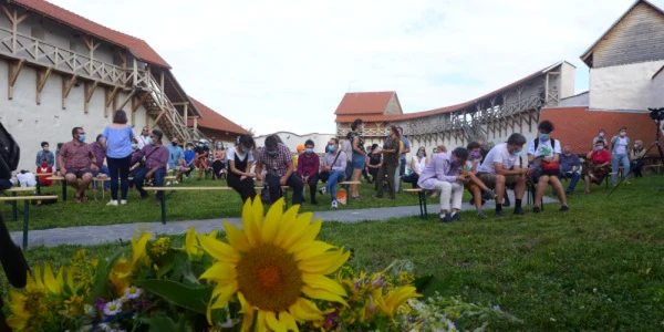 Braşovul organizează multe evenimente culturale de mici dimensiuni FOTO Ioan Buciumar