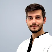 Dr Robert Babalac, MedLife jpeg