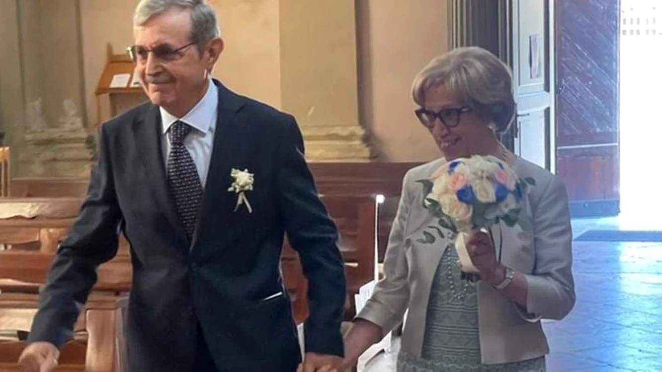 S-au iubit în tinerețe, s-au regăsit după jumătate de veac și s-au căsătorit / foto: L’Arena