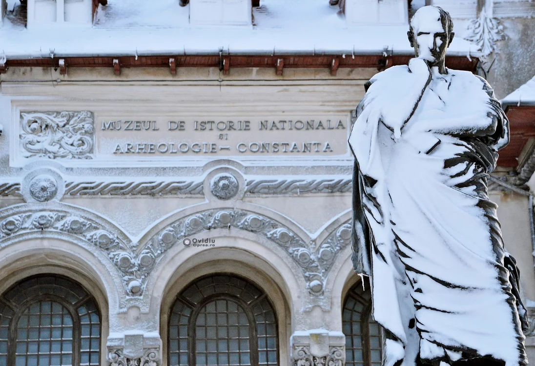 Statuia lui Ovidius FOTO Ovidiu Oprea