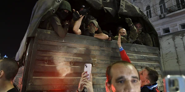 Mercenarii Wagner ovaționați la plecarea din Rostov Foto Profimedia 1 jpg