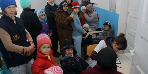 Pacienţii din Deltă ajung rar la medic 