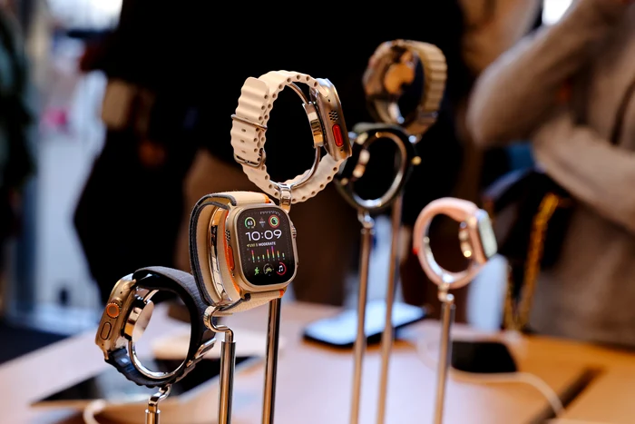 Apple Watch Ultra 2 și Series 9. FOTO EPA-EFE