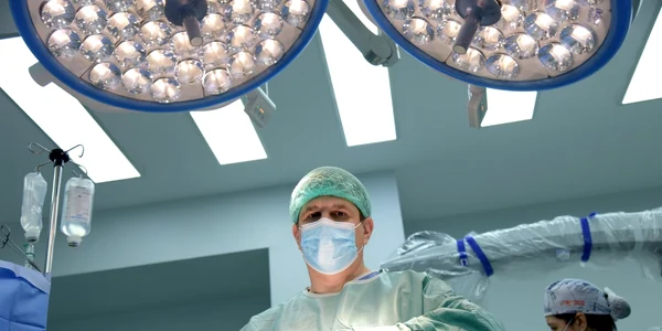dan razvan bentia medic neurochirurg foto arhiva personala dan razvan bentia