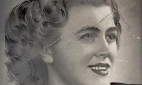 A murit Aurora Dumitrescu, arestată în închisorile lui Vişinescu  Dacă în arest nu avea voie să cânte colinde, în libertate a fost exmatriculată de la şapte facultăţi jpeg