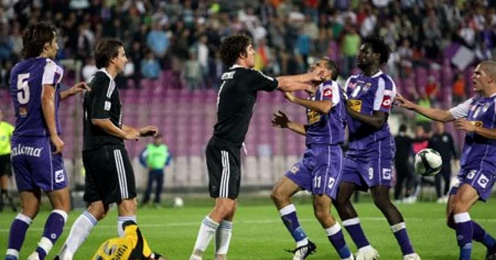 Slatina: Remiză cu scântei între FC Timişoara şi Universitatea (GALERIE FOTO)
