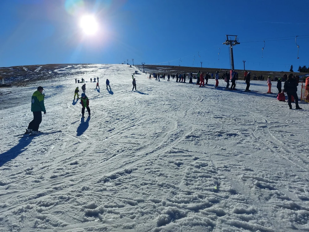 În acest weekend se deschid pârtiile de schi din golul alpin de pe Transalpina